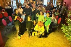 Gruppenbild mit Gäste